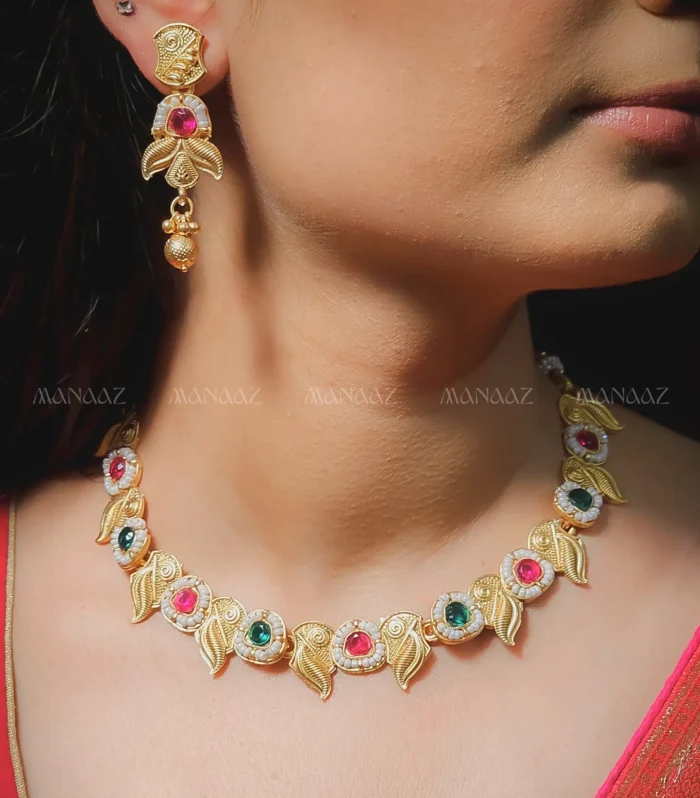 Antique Leaf & Stone Embellished Choker Set