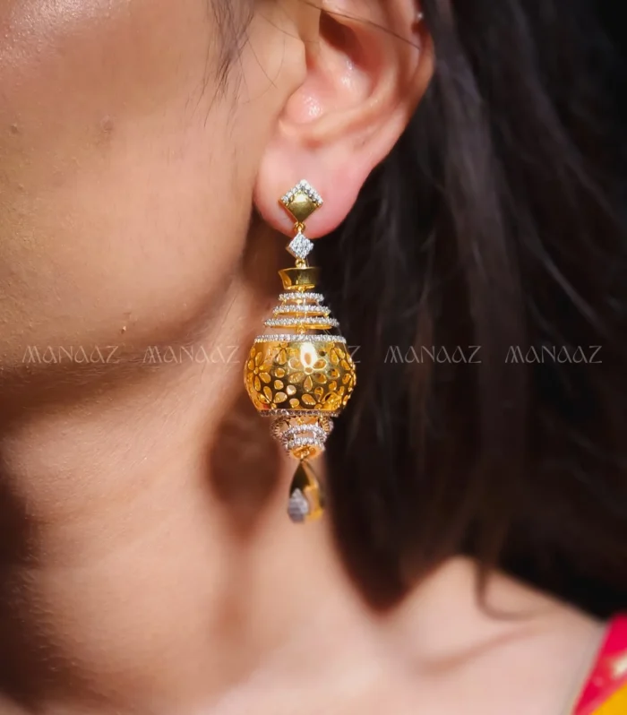 Golden Pillar Dangler Jhumki