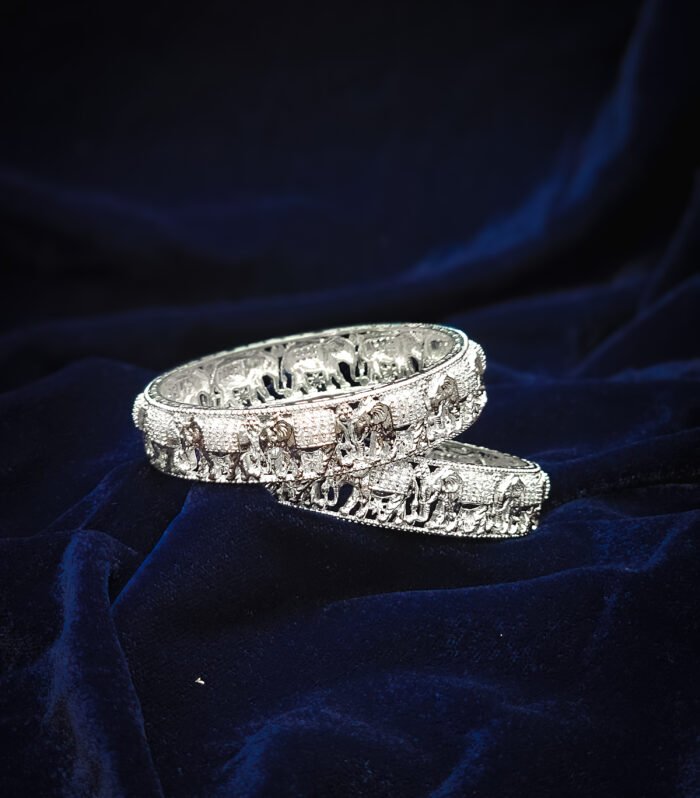 Regalia Silver Royale Bangles