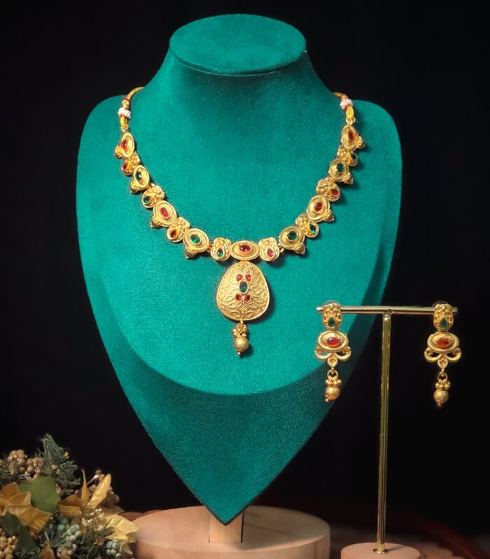 Traditional Blossom Link Necklace Set