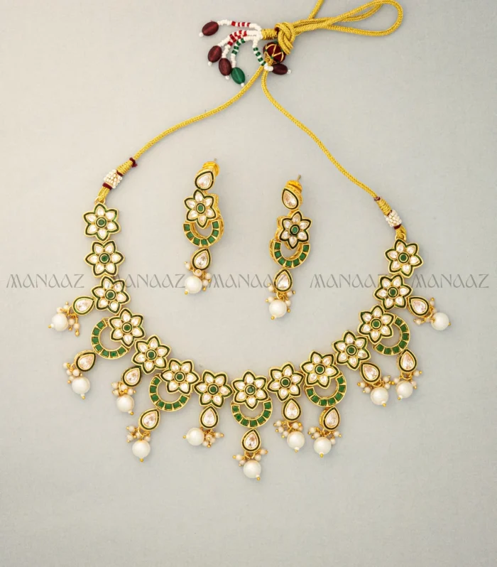 Green Flower Necklace Set