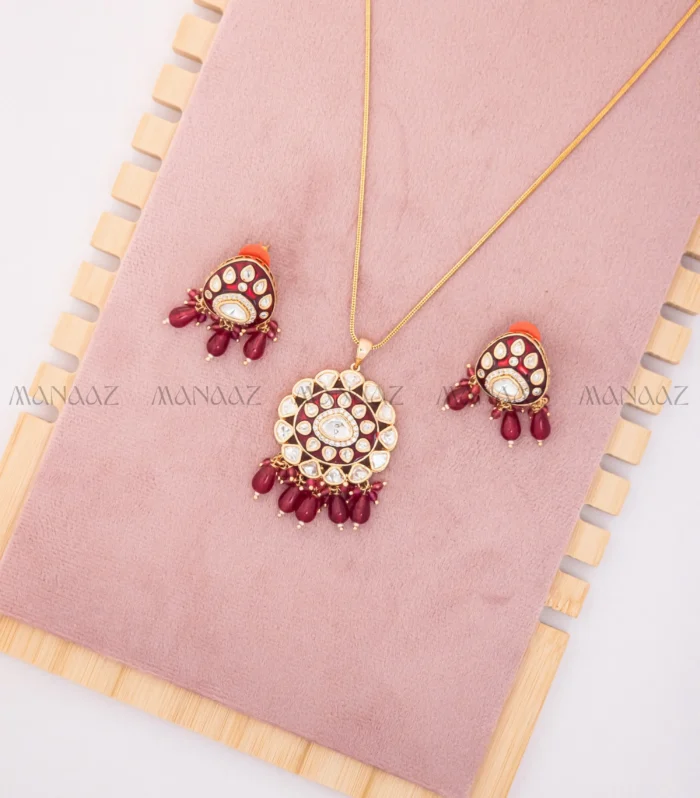 Rakta Kamal Polki Pendant Set