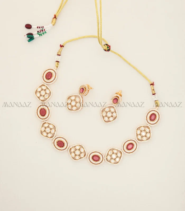 Jewel Queen Mozonite Necklace Set