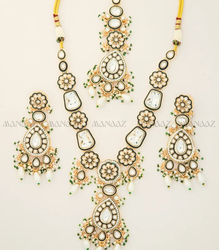 Vanya Polki Necklace Set
