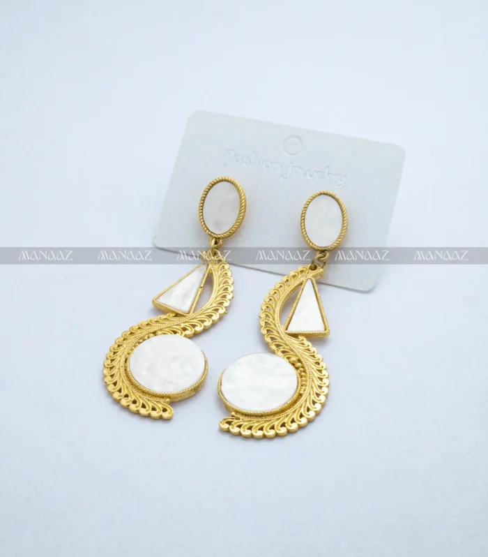 Mother Pearl Earring